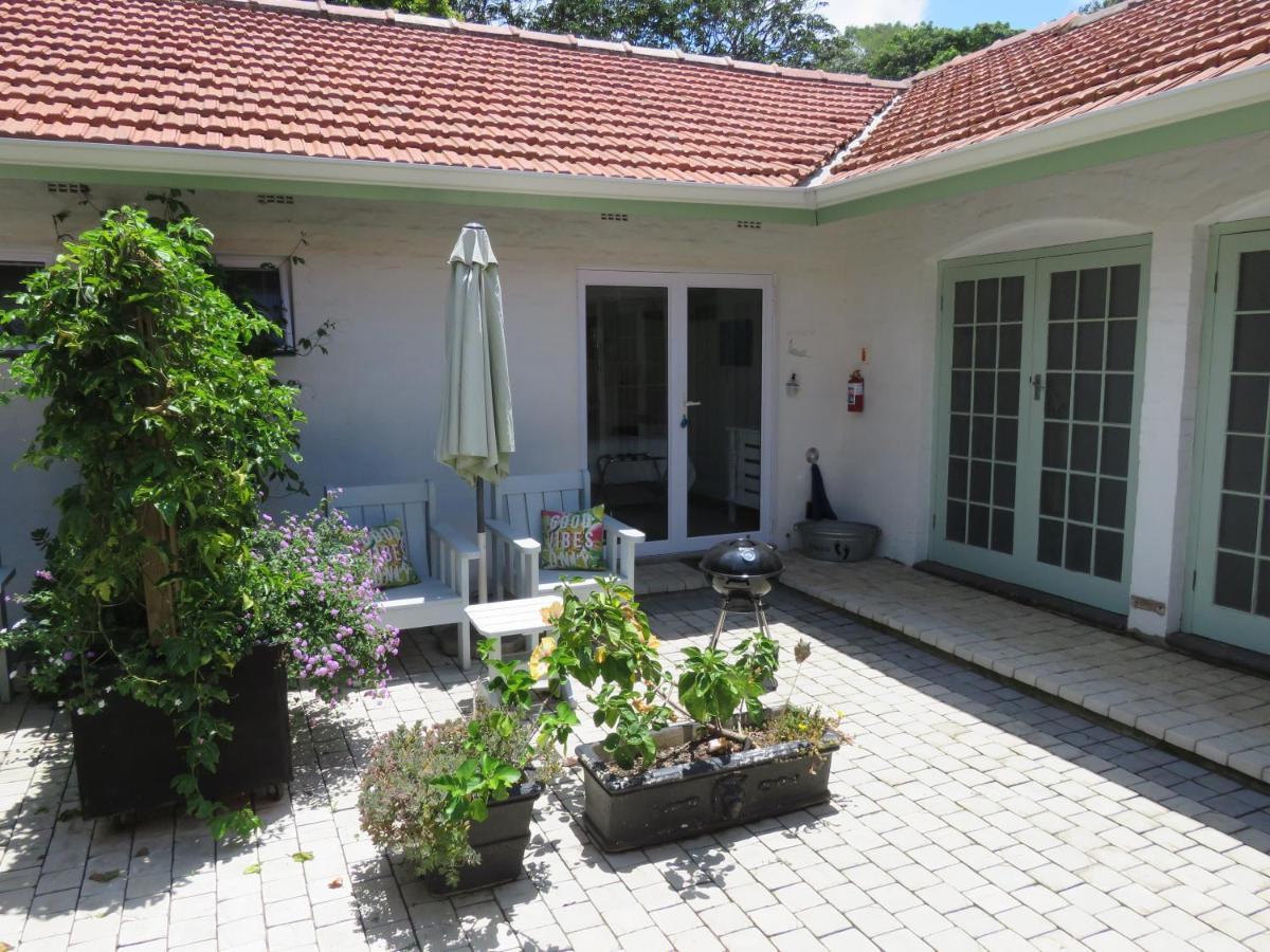 Bed and Breakfast Bare Feet Retreat Scottburgh Exterior foto