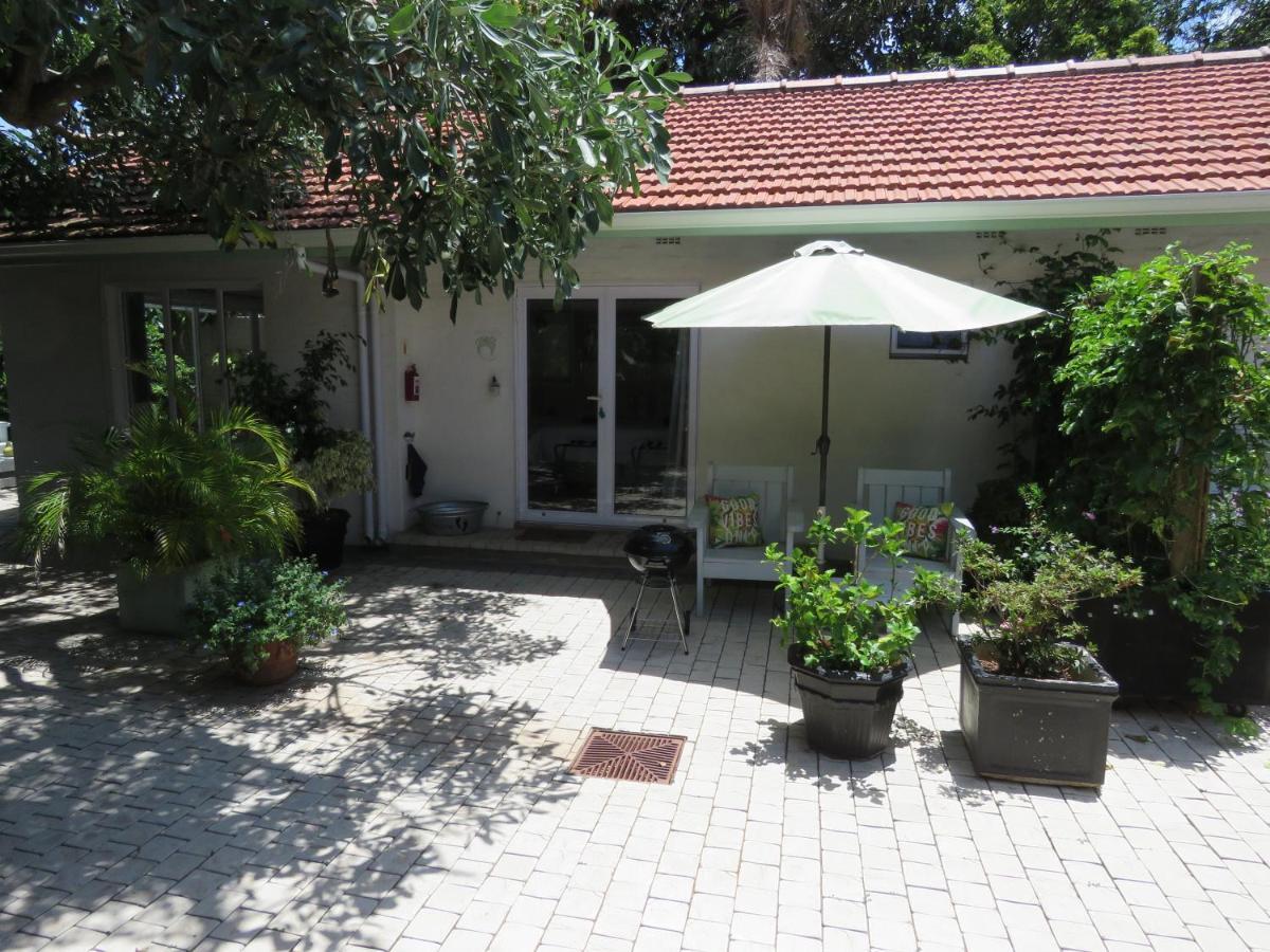 Bed and Breakfast Bare Feet Retreat Scottburgh Exterior foto